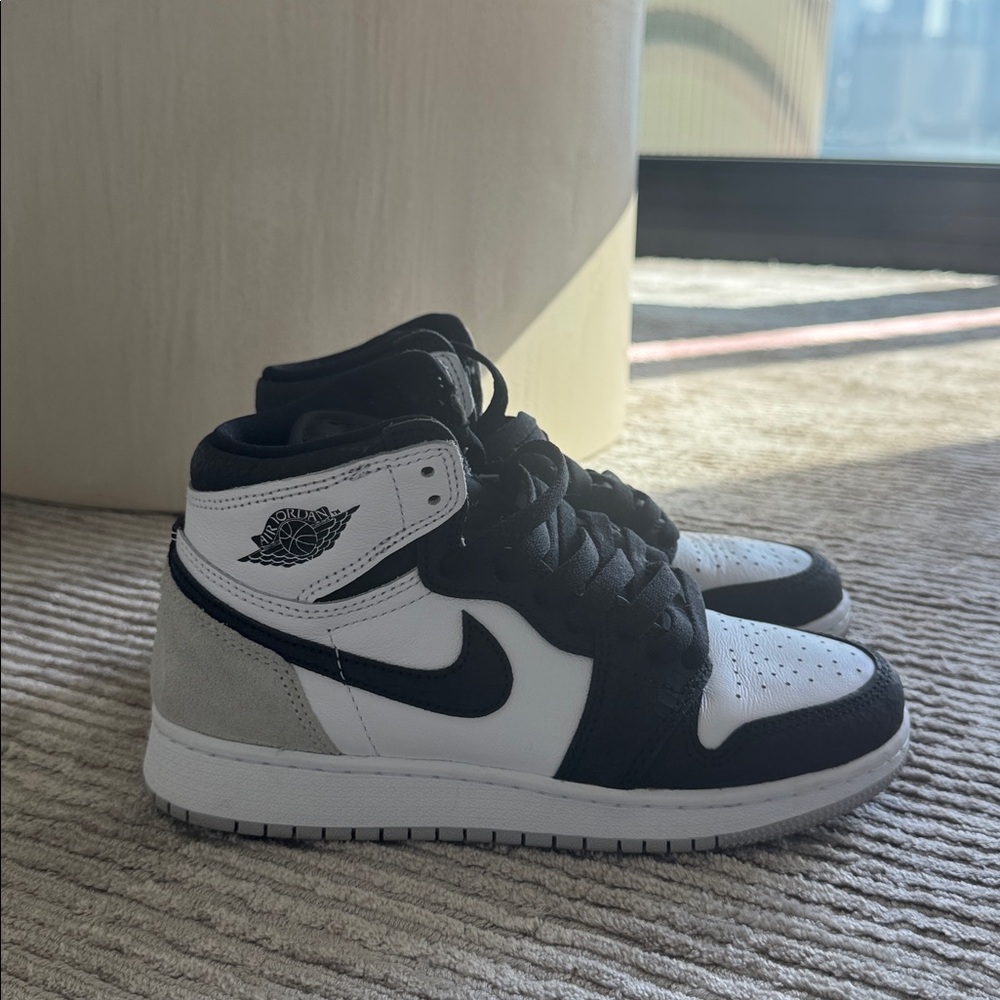 Air Jordan 1 Retro High OG GS 'Stage Haze'